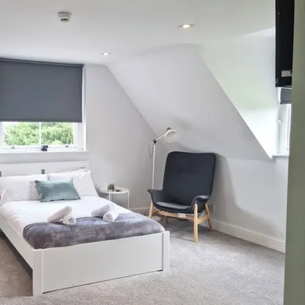 Rent this 2 bed apartment on CM2 5TH in England, United Kingdom