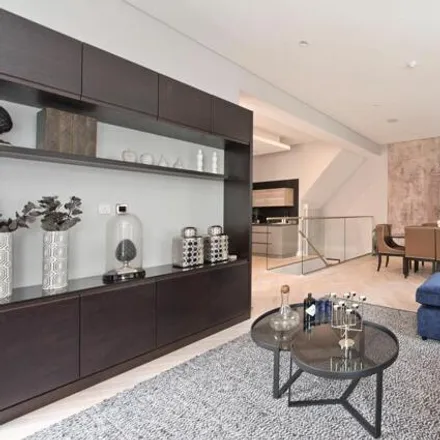 Image 7 - 110 Westbourne Park Road, London, W2 5PL, United Kingdom - Apartment for sale