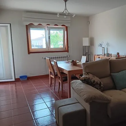 Rent this 2 bed apartment on Aveiro