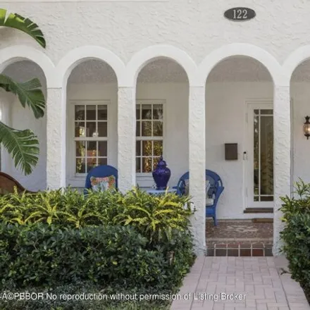 Image 3 - 172 Roosevelt Place, West Palm Beach, FL 33405, USA - House for sale