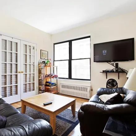 Rent this 2 bed apartment on 152 East 35th Street in New York, NY 10016