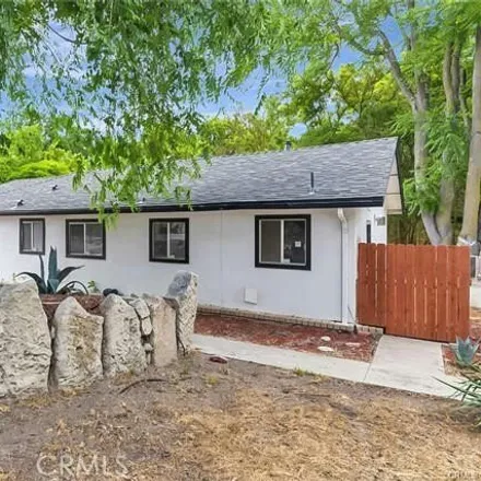 Buy this 2 bed house on 204 24th Street in Paso Robles, CA 93446