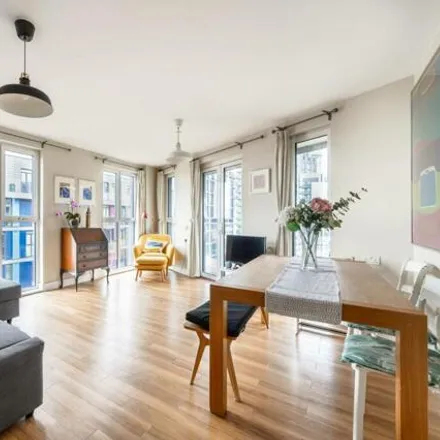 Buy this 3 bed apartment on Heather Park Drive in Beresford Avenue, London