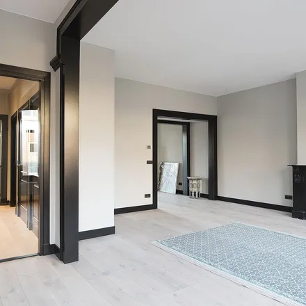 Rent this 3 bed apartment on De Ruijterstraat 54B in 2518 AT The Hague, Netherlands