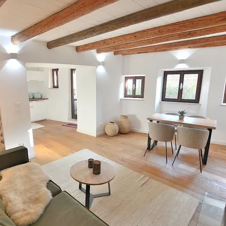 Rent this 1 bed apartment on Via Calmasino in 37011 Cisano VR, Italy