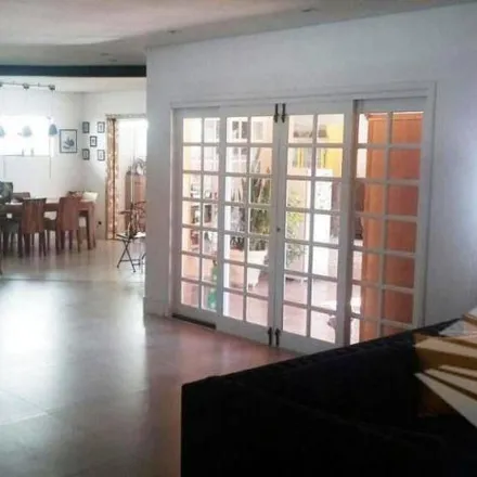 Buy this 5 bed house on Avenida Luiz Gonzaga das Neves in Jardim Residencial Eldorado, Tremembé - SP