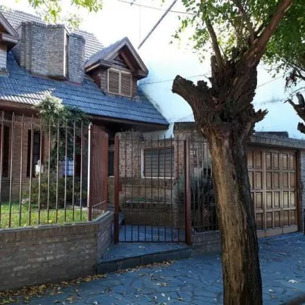 Buy this 3 bed house on Matienzo 678 in Centro, 1878 Quilmes