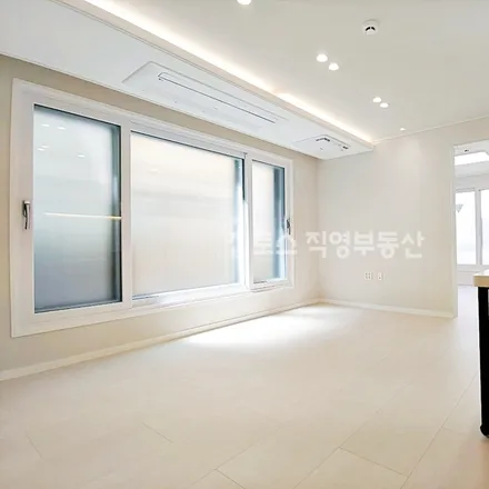 Rent this 2 bed apartment on 서울특별시 강북구 수유동 130-82