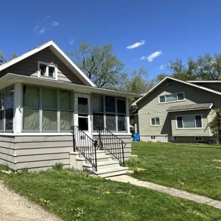 Buy this 2 bed house on 194 Avondale Avenue in Summit Township, MI 49203