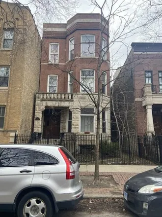 Rent this 4 bed condo on 2227 North Bissell Street in Chicago, IL 60614