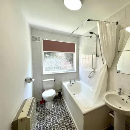 Image 3 - Cholmondeley Road, Eccles, M6 8PU, United Kingdom - Apartment for rent