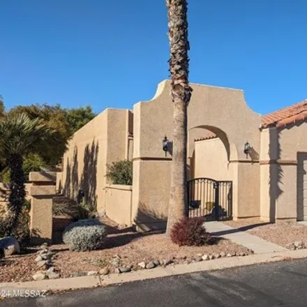 Rent this 2 bed house on 714 West Lavery Lane in Casas Adobes, AZ 85704