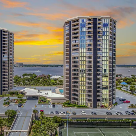 Buy this 1 bed condo on 7 Oceans West Boulevard in Daytona Beach Shores, Volusia County