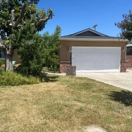 Image 4 - 623 W Pico Ave, Clovis, California, 93612 - House for sale