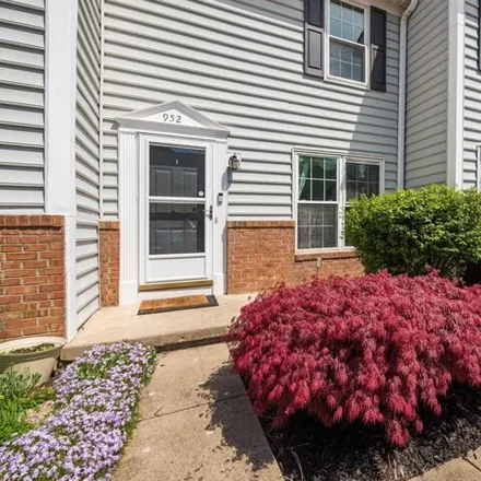 Rent this 2 bed condo on 974 Charleston Way Drive in Columbus, OH 43081