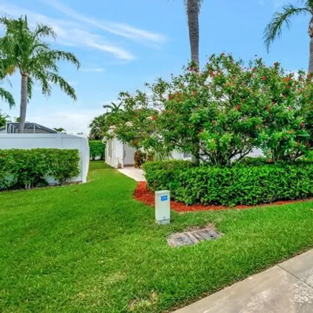 Image 2 - 8177 Palm Gate Dr, Boynton Beach, Florida, 33436 - House for sale