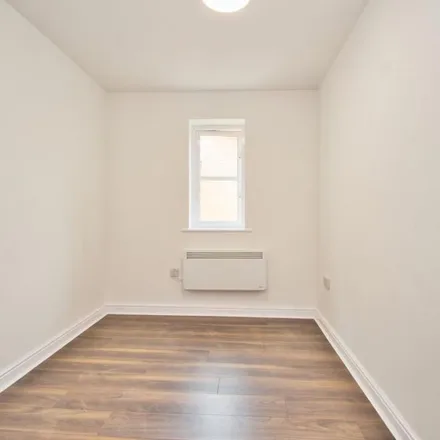 Rent this 2 bed apartment on 8 Pickard Close in London, N14 6JE