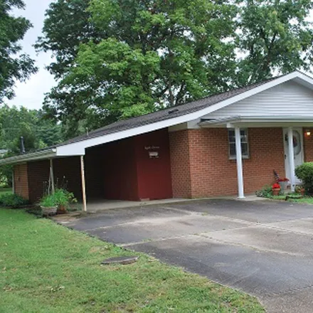 Buy this 3 bed house on 811 Boucher Street in Dexter, MO 63841