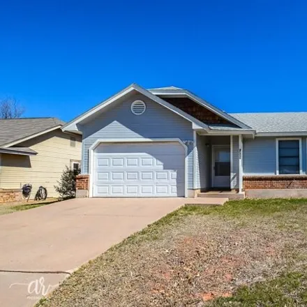 Rent this 3 bed house on Partridge Place in Abilene, TX 79605