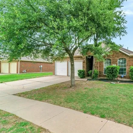 Buy this 3 bed house on 1280 Mule Deer Drive in Deer Cove, Arlington