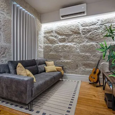 Rent this 3 bed apartment on Rua Joaquim António de Aguiar in 4000-372 Porto, Portugal