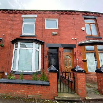 Image 1 - Nether Hey Street, Lees, OL8 2BX, United Kingdom - Townhouse for rent