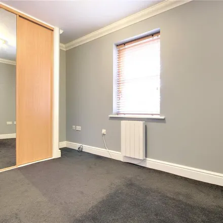 Image 7 - Godwin Court, Swindon, SN1 4BG, United Kingdom - Apartment for rent