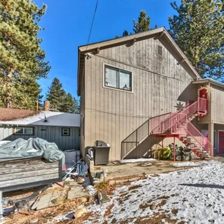 Image 2 - 3695 Primrose Road, South Lake Tahoe, CA 96150, USA - House for sale