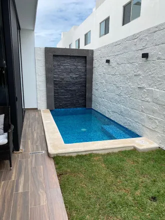 Rent this 1studio house on unnamed road in 77534 Cancún, ROO