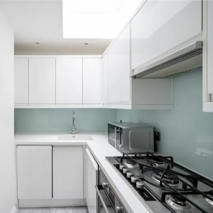Image 4 - 58 Cornwall Gardens, London, SW7 4BE, United Kingdom - Townhouse for rent