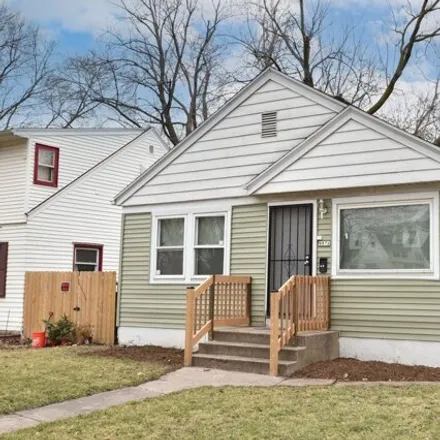 Buy this 2 bed house on 4876 North 21st Street in Milwaukee, WI 53209