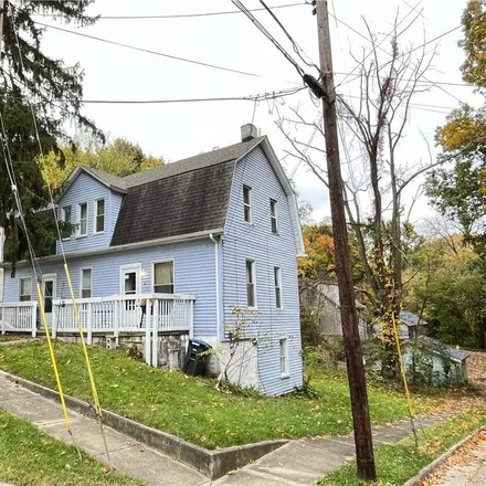 Image 4 - 85 Royal Place, Akron, OH 44310, USA - Duplex for sale