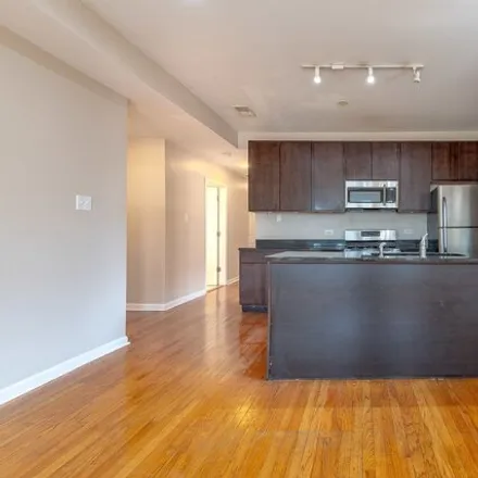 Image 7 - 8225 South Prairie Avenue, Chicago, IL 60619, USA - Apartment for rent