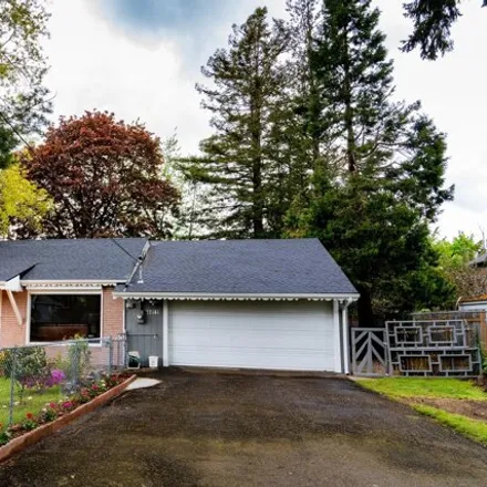 Buy this 3 bed house on 17141 Southeast Stephens Street in Portland, OR 97233
