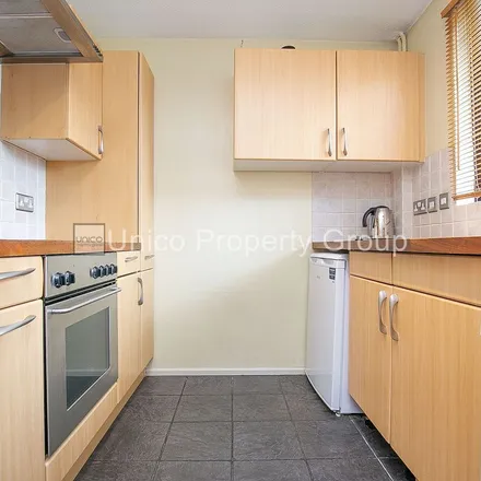Image 4 - 25 Claire Place, Millwall, London, E14 8NJ, United Kingdom - Townhouse for rent