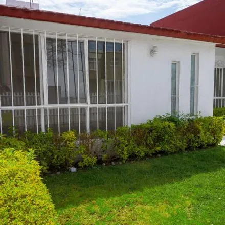 Buy this 3 bed house on Calle Alhelies in 53100 Ciudad Satélite, MEX