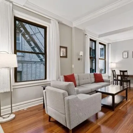Image 2 - 3 East 85th Street, New York, NY 10028, USA - Apartment for sale
