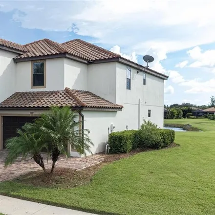 Buy this 6 bed house on Penguin Drive in Manatee County, FL 34212