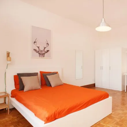 Rent this 7 bed room on Carrer de Mallorca in 187, 189