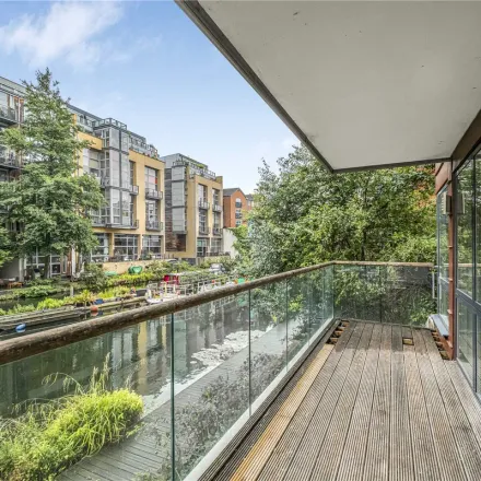 Image 4 - Hertford Wharf, 20 Hertford Road, De Beauvoir Town, London, N1 5TD, United Kingdom - Apartment for rent