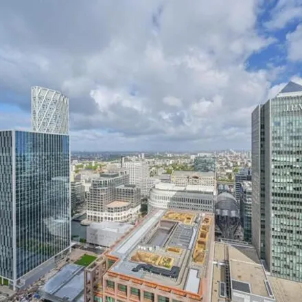 Image 4 - Hobart Building (Wardian West), 2 Wards Place, Canary Wharf, London, E14 9XJ, United Kingdom - Apartment for sale