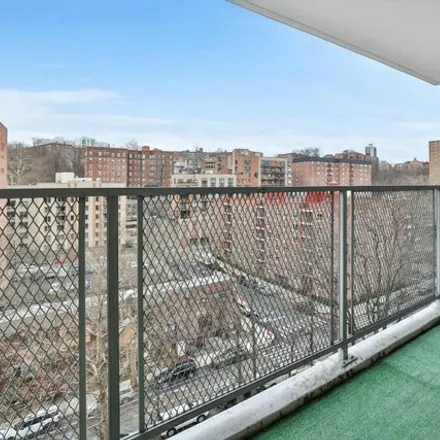 Buy this studio apartment on 290 West 232nd Street in New York, NY 10463