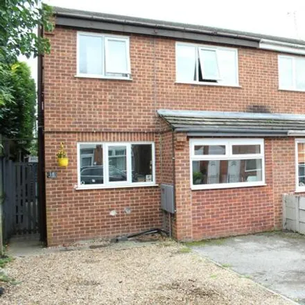 Buy this 3 bed duplex on King Street in Pinxton, NG16 6NB