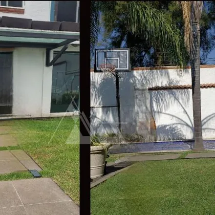Rent this 3 bed house on Calle Abraham Zepeda in Tlaltenango, 62138 Cuernavaca