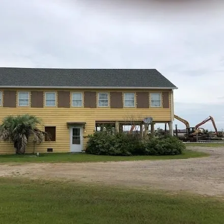 Buy this 3 bed house on 415 Bayview Drive in Harkers Island, Carteret County