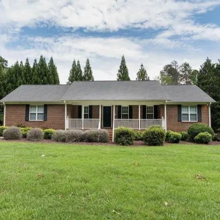 Buy this 3 bed house on 251 Fairway Drive in Spartanburg County, SC 29303