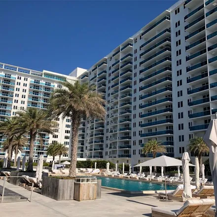 Image 2 - Collins Avenue & 23rd Street, Collins Avenue, Miami Beach, FL 33119, USA - Apartment for rent