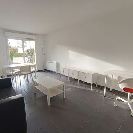 Image 2 - 15 Rue Jules Piédeleu, 44100 Nantes, France - Apartment for rent