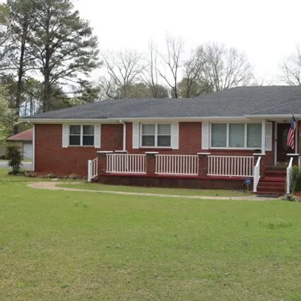 Buy this 3 bed house on 5840 Warrior River Road in Hueytown, AL 35023