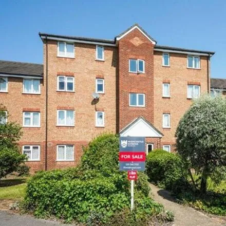 Buy this 2 bed apartment on Express Drive in Goodmayes, London